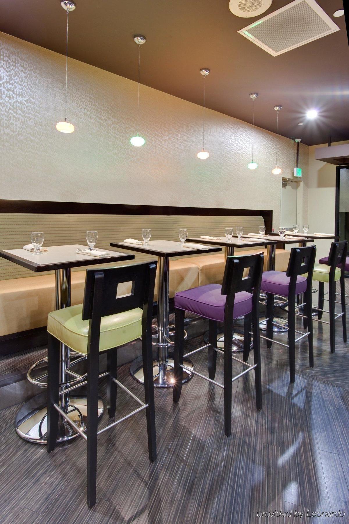 Holiday Inn Hotel & Suites Anaheim By Ihg Ресторан фото
